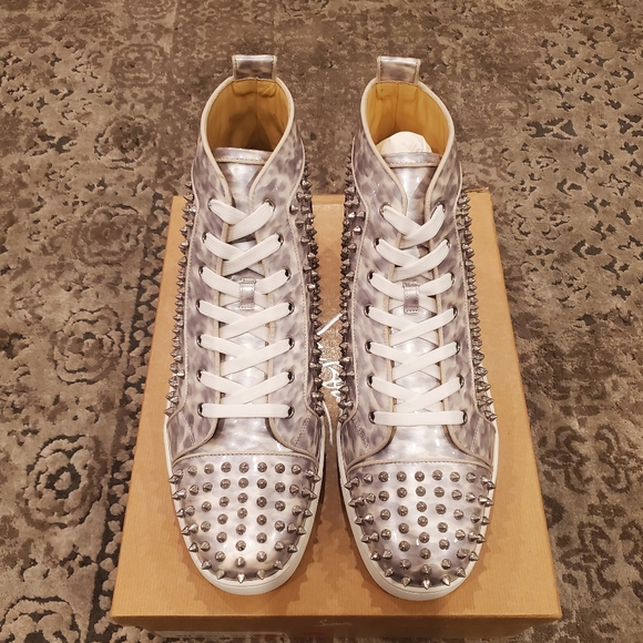 Christian Louboutin Louis Orlato Patent Leather Spiked High Top Sneaker - Picture 3 of 9